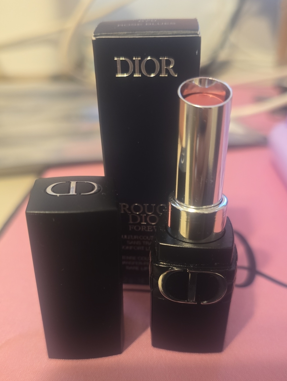 Rouge Dior Forever 670 Rose Blues